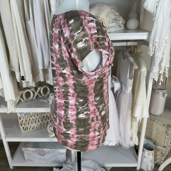 Liz Claiborne women’s sz. XL pink & brown top. Stretch knit summer, fall 4165 - Picture 3 of 9